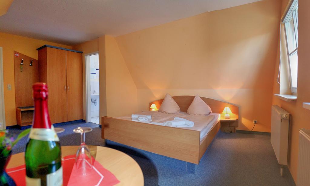Pension Mola Breege Room photo
