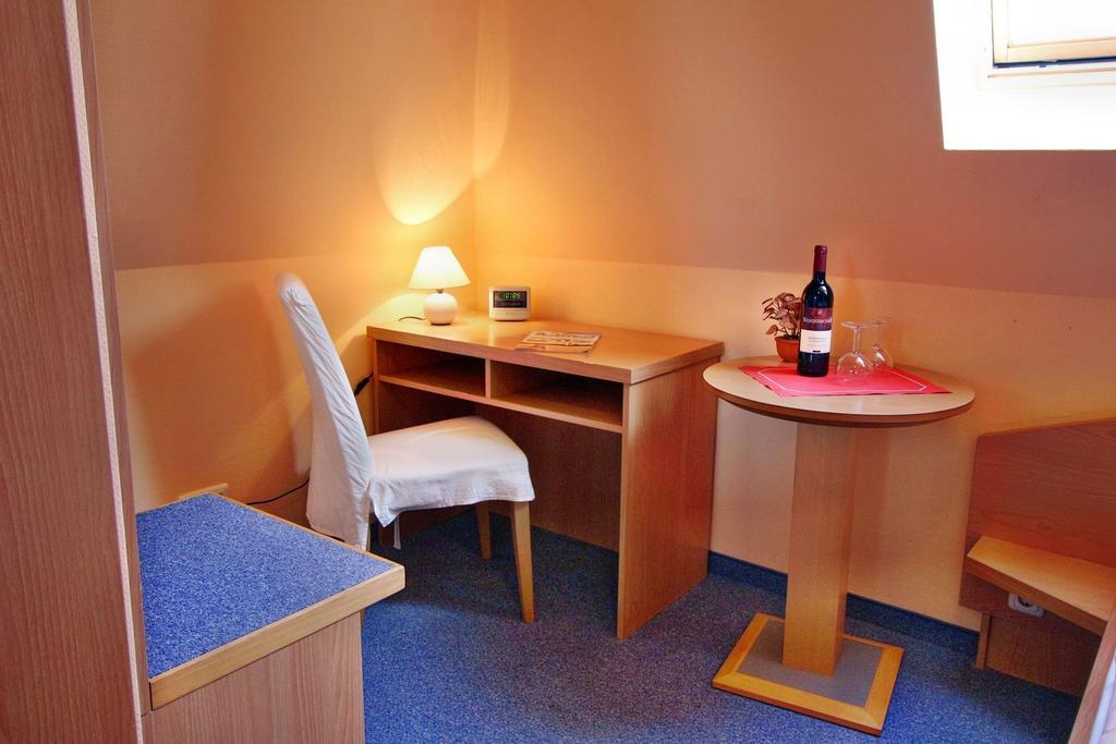Pension Mola Breege Room photo